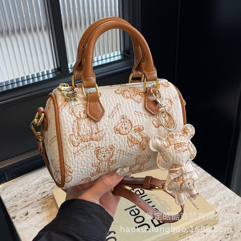 Premium sense niche bag women's summer 2025 new fashion versatile messenger bag popular portable Boston bag