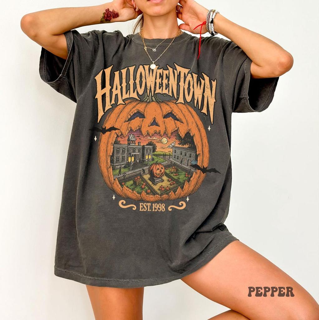 Vintage Halloweentown University 1998 Halloween T-Shirt