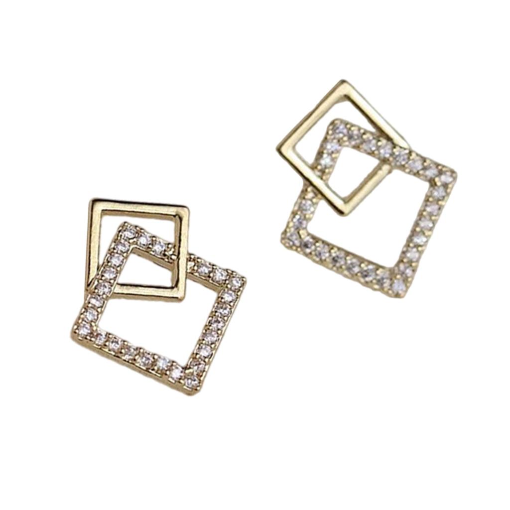 Minimalist Elegance Hypoallergenic Alloy Earrings For Women Sleek Modern Design With Gold Plating For Daily Occasions