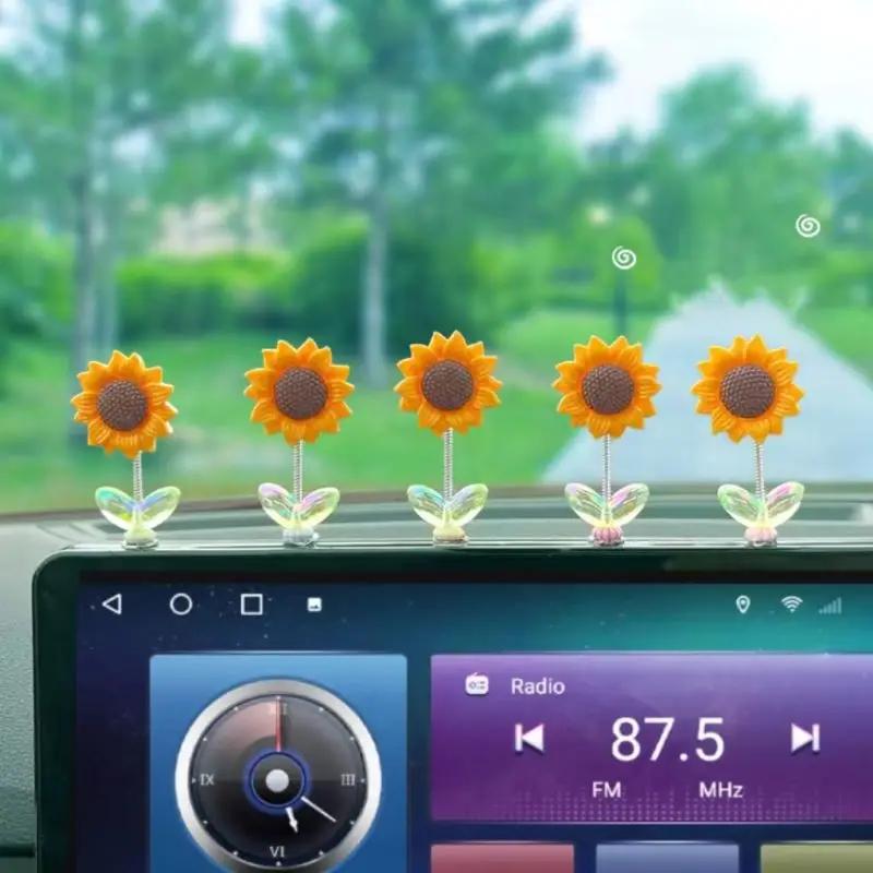 NEW 5pcs Cute Sunflower Design Car Ornaments Car Dashboard Car Window Edge Decoration Car Interior Decoration Accessories
