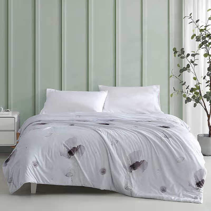 Beyond Kids Cool Touch Summer Quilt