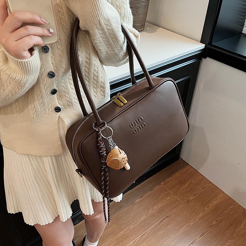 Mini briefcase simple and fashionable microfiber leather mouth red envelope miu retro portable messenger girl