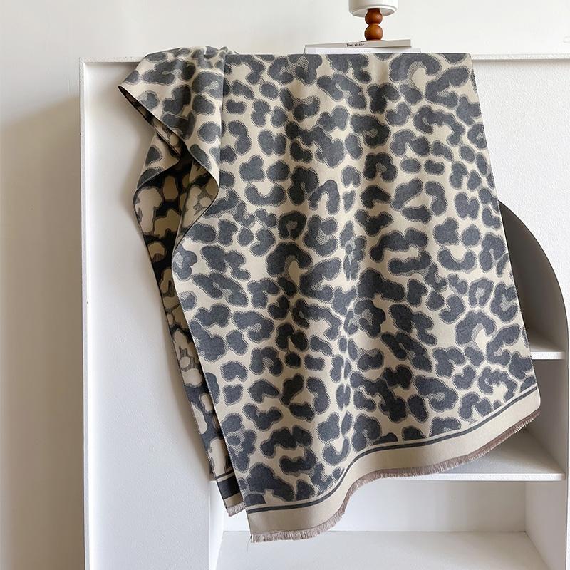 Luxury Winter Leopard Two-Sided Cashmere Jacquard Scarves High Quality Women Thicken Wrap Shawl Ladies Wool Pashmina Scarf