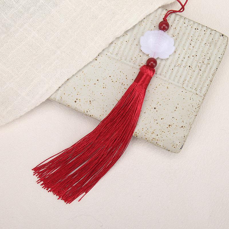 

Двусторонняя подвеска-веер в виде лотоса из белого нефрита с кисточкой - антикварный декоративный аксессуар