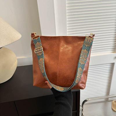 2024 Large Capacity Summer Tote - Simple Fashion Retro Women's Shoulder & Messenger Bag