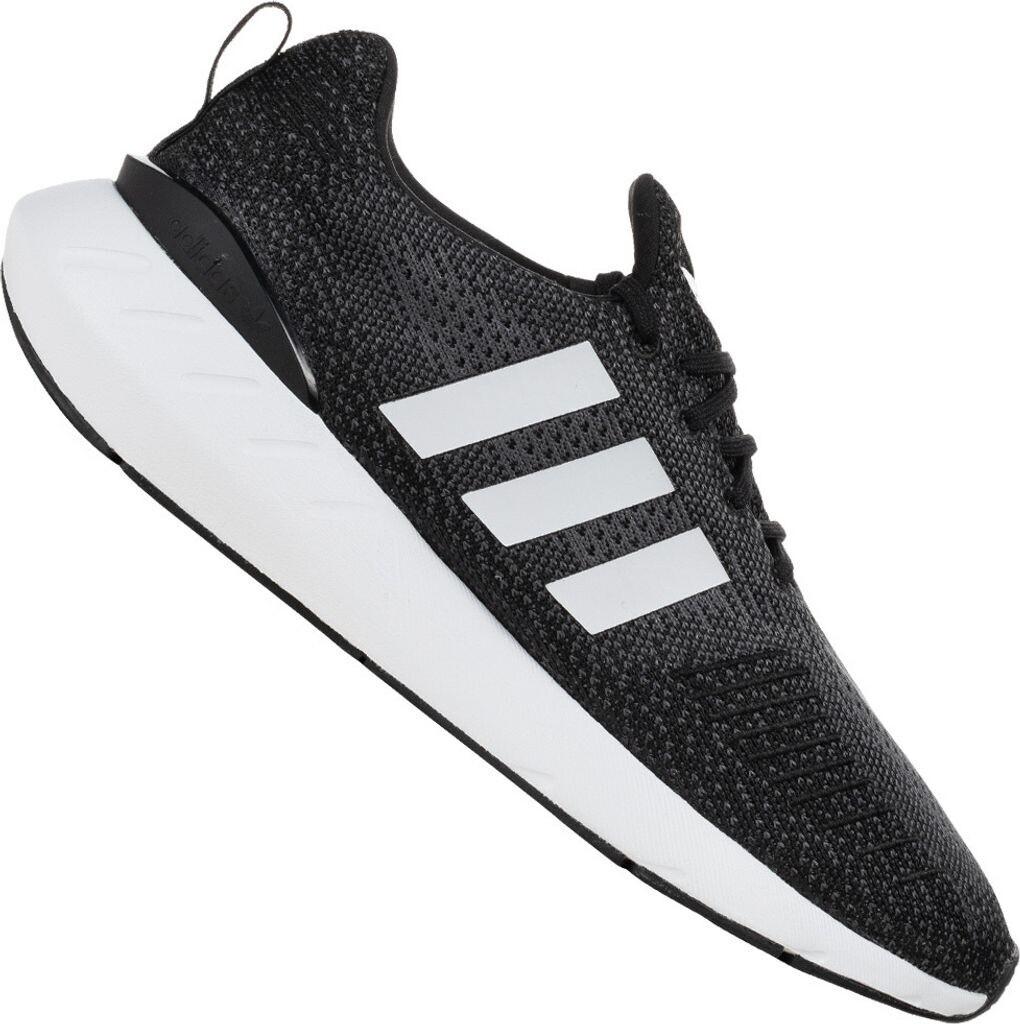 Кроссовки Adidas Swift Run 22 основной черный/облачный белый/серый пять