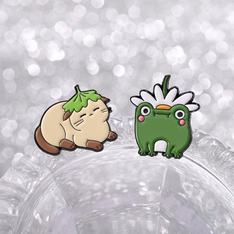 Flowers Leaf Hat Enamel Pins Cat Rabbit Bunny Frog Duck Brooches Badges Cute Cartoon Animal Jewelry Gift for Pet Friends