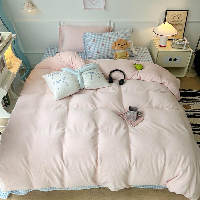 

OEING Double-Sided Milk Fleece Winter Bedding Set
