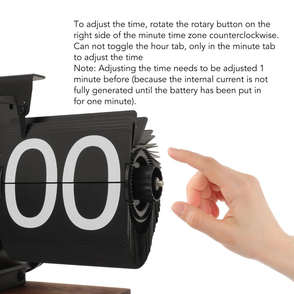 A Flipping Clock with Page Turning Automatically for Modern Home Decoration Full of Sense of Technology Retro Table Clock