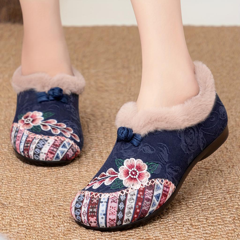 Women's Plush Winter Slippers with Floral Lace-Like Pink & White Pattern - Cozy House Shoes, Plush & Sole, Soft Fabric Upper for Indoor - Warm Booties