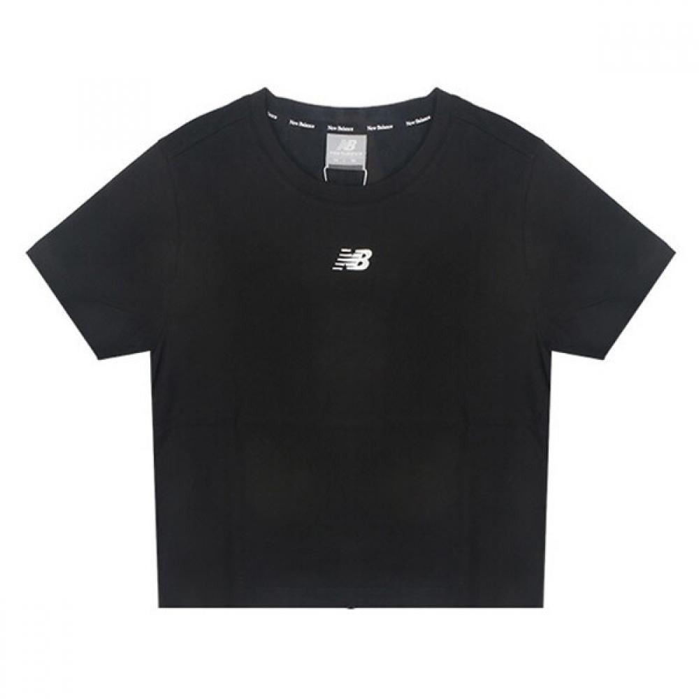 

New Balance Essential Central Logo Short Sleeve Slim Nbnefco312 19 085