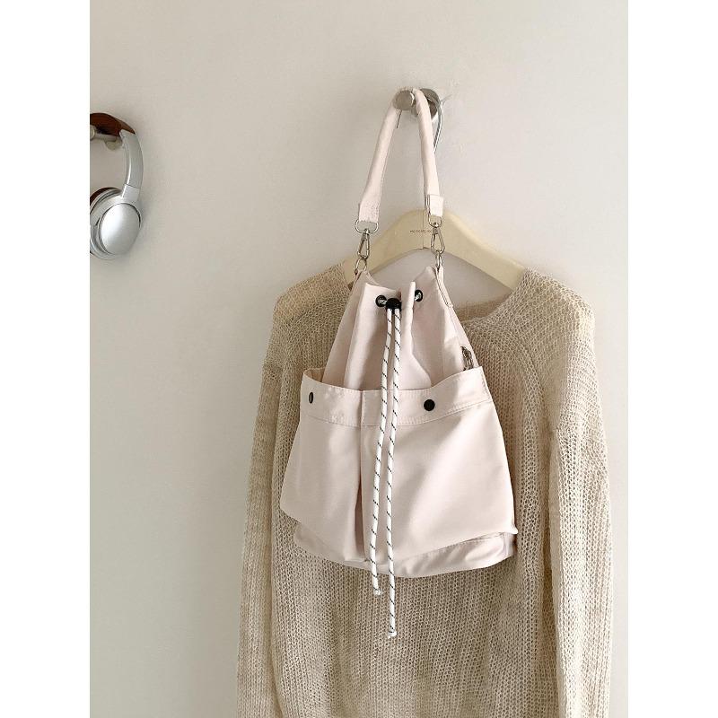 Neuer Kordelzug-Bucket-Bag Damen Crossbody Nylon Tragetasche Großes Fassungsvermögen Damen Lazy Wind Lässige Schultertasche Damen