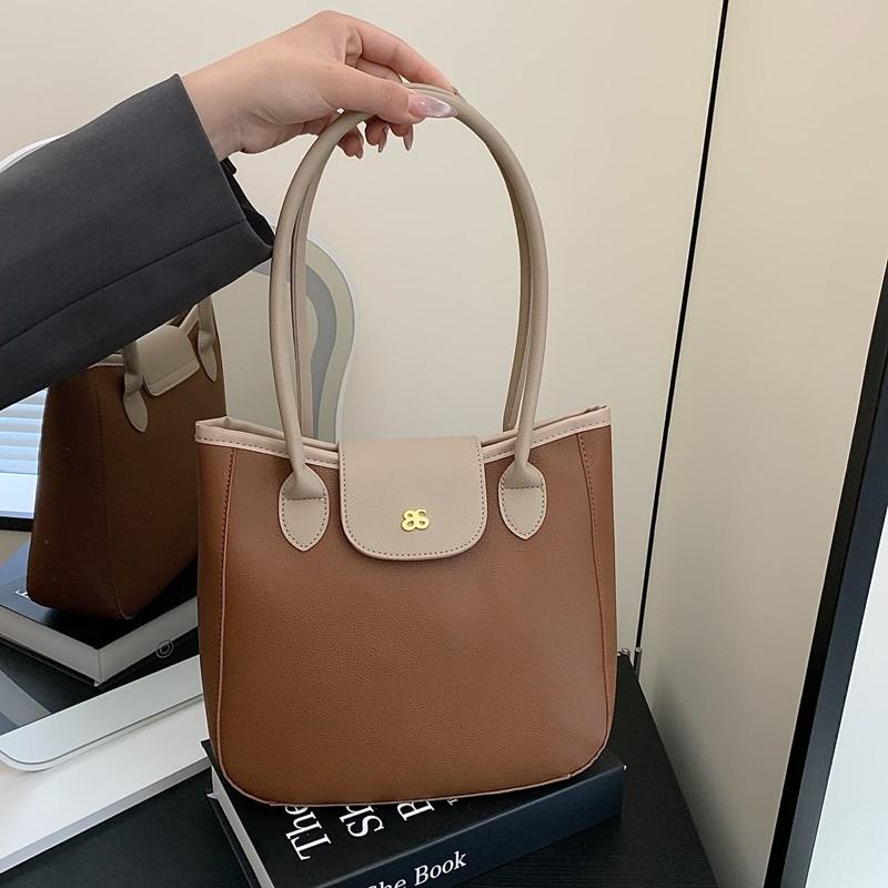 Casual tote bag women's new high-end fashion commuting shoulder bag versatile underarm bag