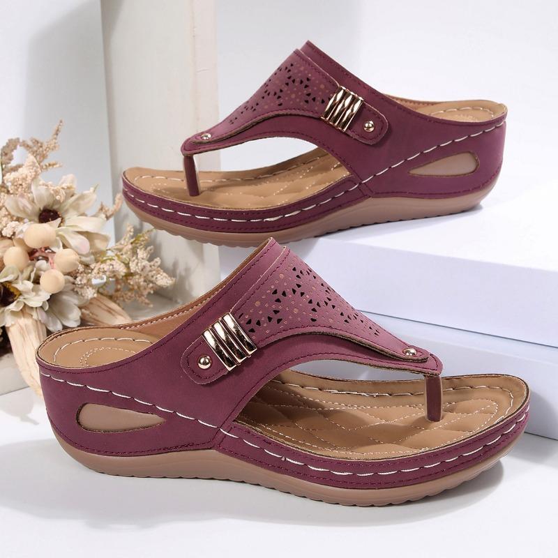 Large Size Summer New Toe Wedge Heel Fashion Laser Rivet Flip-flop Sandals Women