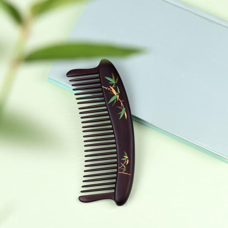 Tan Mujian Walnut Wood Inlaid Tooth Comb
