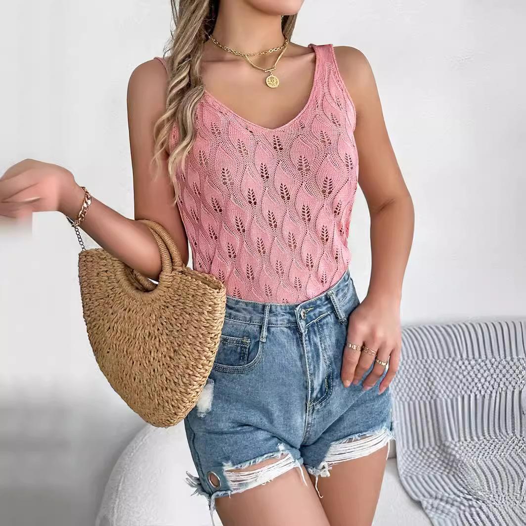 

QICED Summer Solid Color V-neck Cutout Leaf Sleeveless Knitted Sweater Vacation Vest Women s Wear S