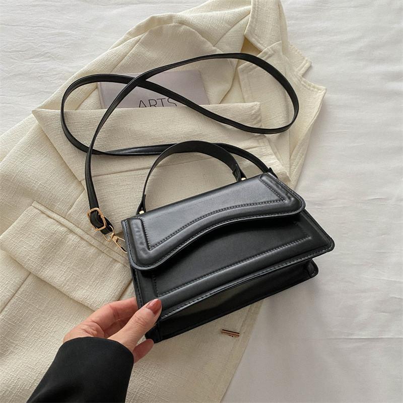 Stylish Pu Handbag For Women Trendy Street Fashion Crossbody Shoulder Bag