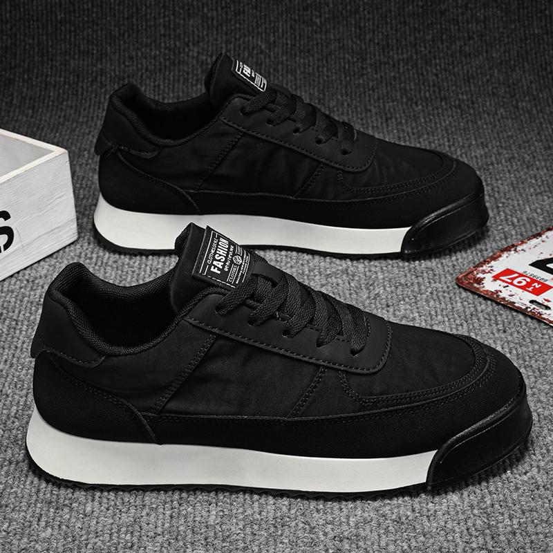 

Нова Мода Чоловічі Чотири Сезони Зручне Взуття на Товстій Підошві Студенти Хлопчики Трендові Кросівки для Бігу на М якій Підошві Дихаючі Повсякденні 39 чорний