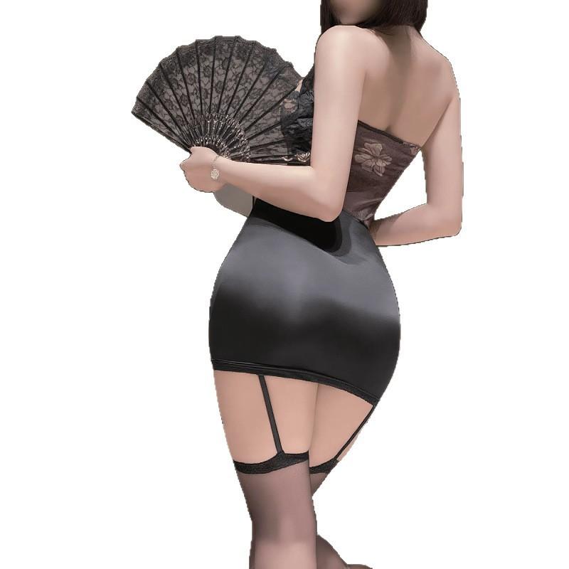 Sexy underwear, sexy big breasts, secretary outfit, Spice girl cheongsam, tight hip-wrapped short skirt, national uniform, seductive woman