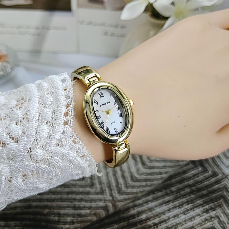 Famous Brand Oval Dial Bracelet Women Watches Fashion Women Gold Watch Strap Adjustable Bracelet Quartz Wristwatch Luxury Clock