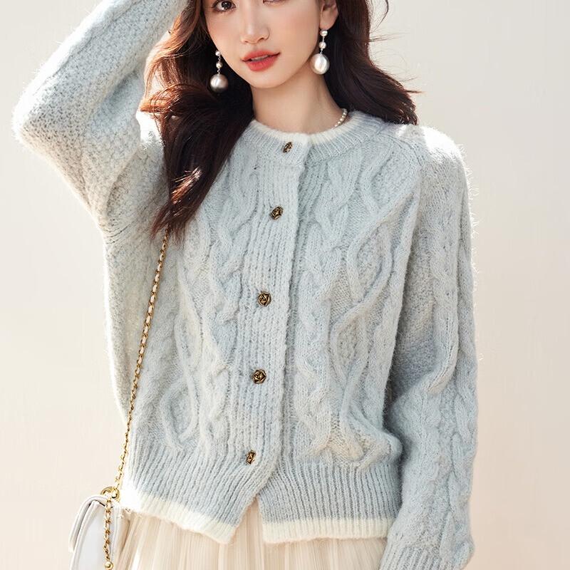 La Chapelle Women's Soft Cable Knit Cardigan