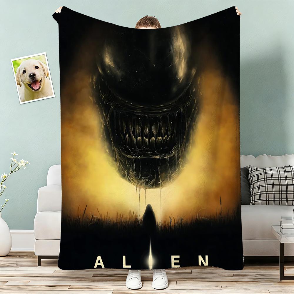 Classic Alien Film Space Horror Movie Throw Lightweight 240g Flannel Blanket Soft Skin-friendly for Summer Cooling