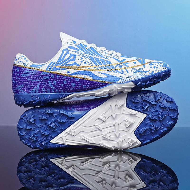 Football Shoes Low Top Blue and White Porcelain Spikes Youth Professional Training Shoes Large Size Sports Shoes