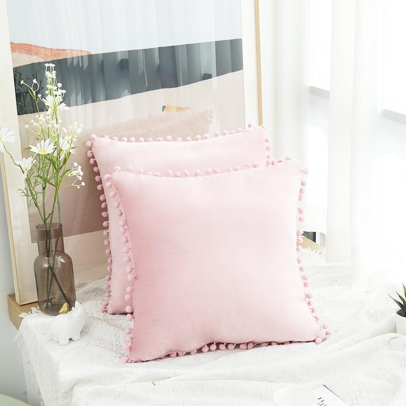 

Оксамитова наволочка з помпоном - Сучасна мінімалістична однотонна наволочка для декоративної подушки 45x45 cm