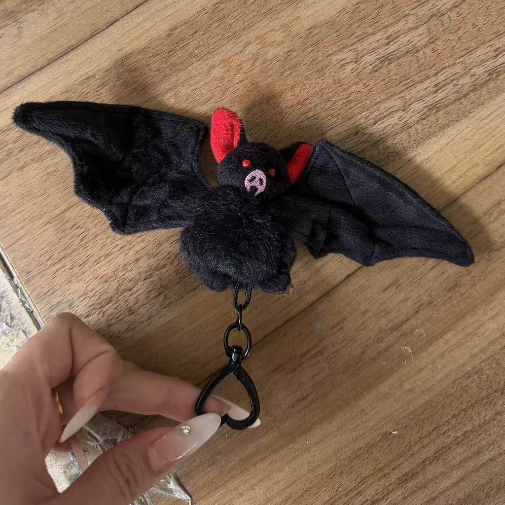 Plush Black Bat Keychain Gothic Transformable Bat Key Ring Pendant Backpack Bag Purse Charm Halloween Gift Gothic Bat Keyring