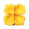 100pcs Reusable Artificial Rose Petals Decoration for Elegant Wedding Arrangement and Romantical Evening Party Setups