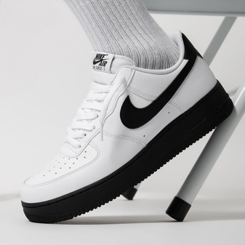 Nike Galleria Nike Air Force 1 Low White Black Midsole