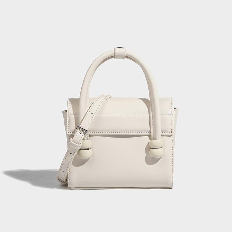 

Женская новая мини-сумка-мессенджер 2024 года, компактная, квадратная, высококачественная, простая, на каждый день, через плечо белый