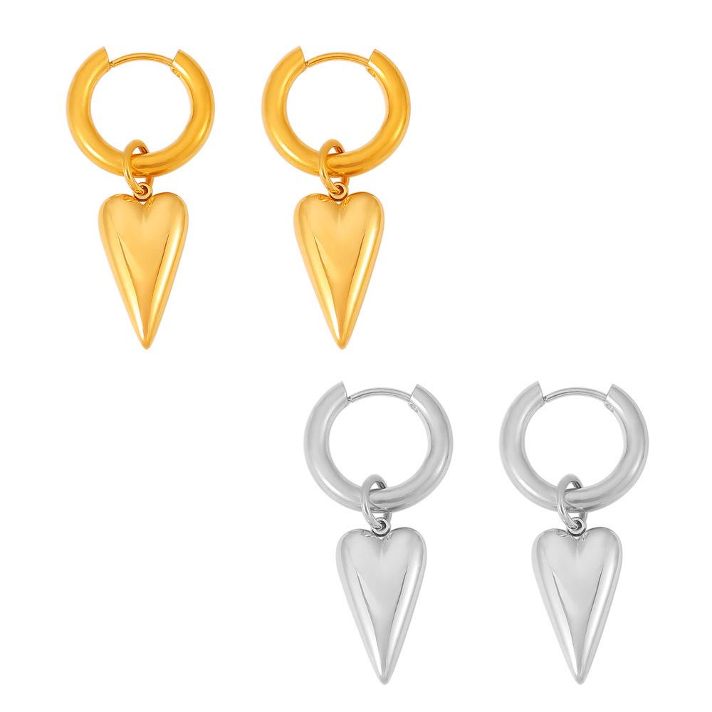 Heart Buckle Earrings: Retro 18k Gold-Plated Titanium Steel Design for Women