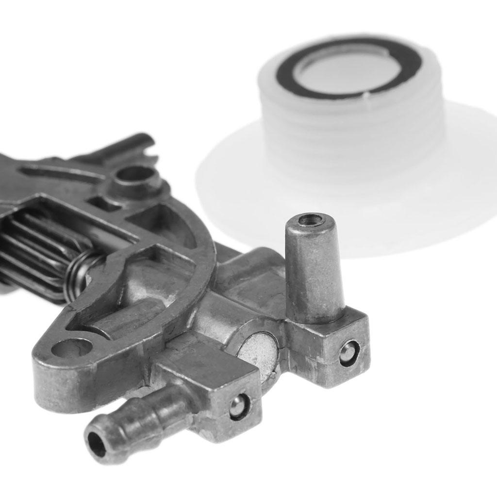 For Chainsaw 4500 5200 5800 45CC 52CC 58CC Chain Saw Parts Drive Chainsaw Oil Pump with Gear Worm Set Garden Tool Parts