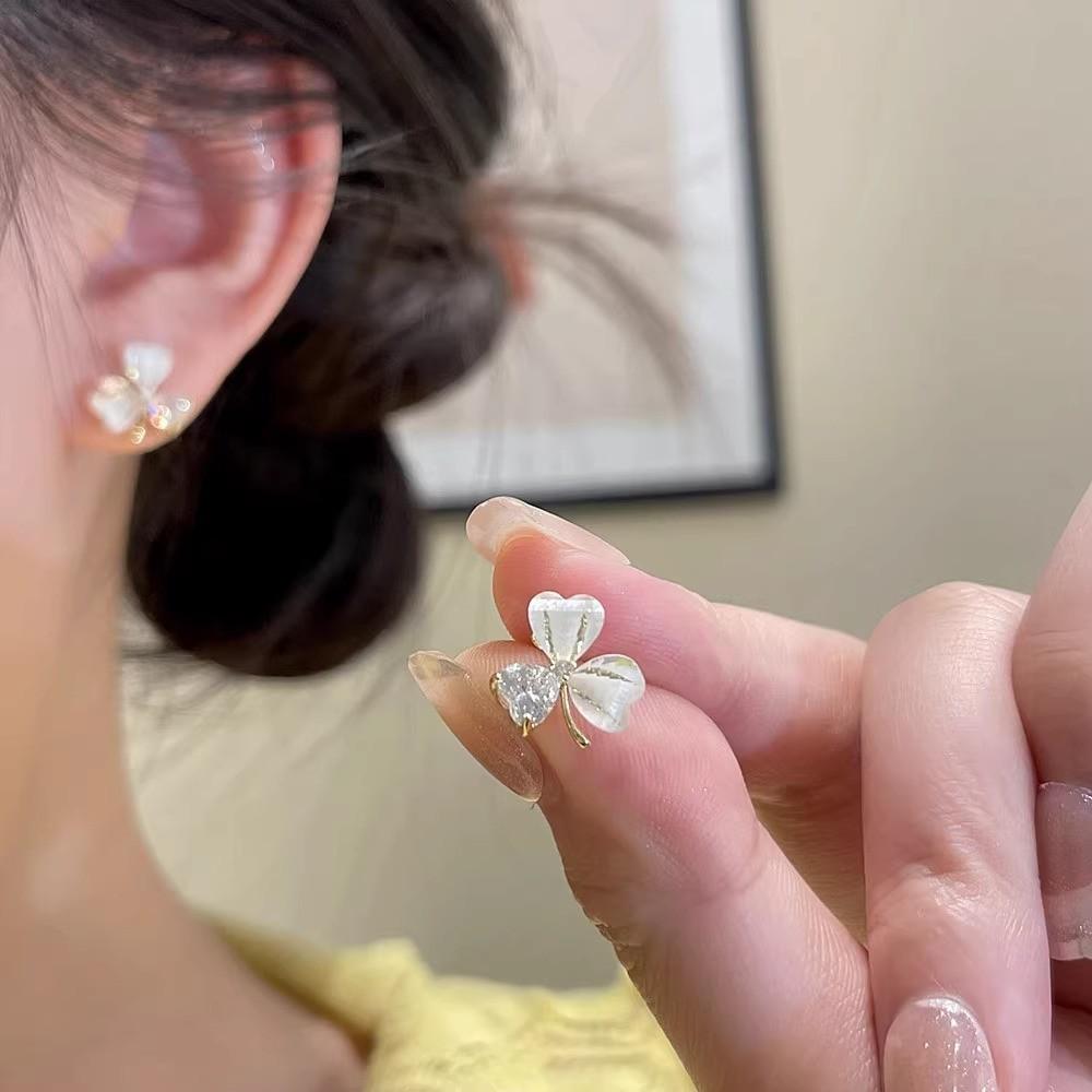 Elegant French Zircon Flower Stud Earrings - Chic and Versatile Ladylike Design