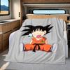 1 Stück Süße Cartoon Son Goku Aufdruck Flanelldecke, Hohe Qualität für Alle Jahreszeiten, Heimdekoration, Wärme und Komfort, Perfekt für Weihnachtsgeschenke