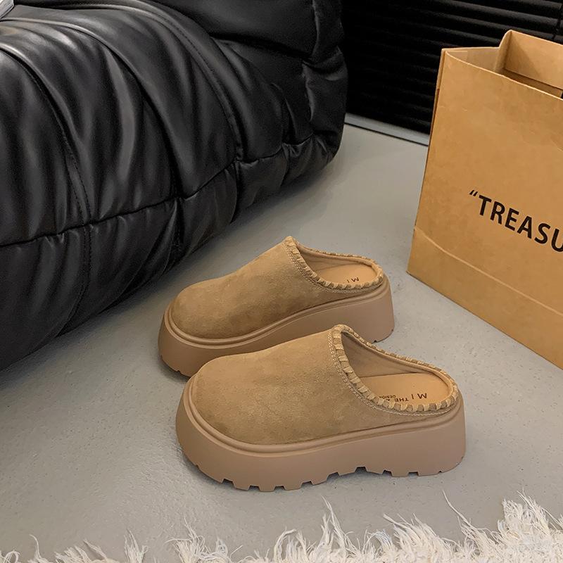 Simple and comfortable retro girls thick-soled bag head drag autumn niche outdoor wear fashion casual shoes wedge heel bag head slippers