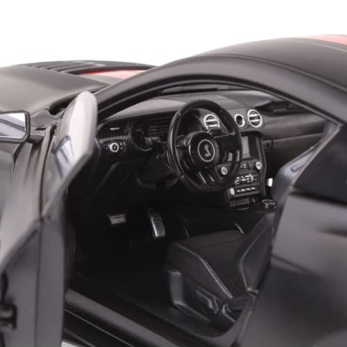 Maisto 1/18 Scale Diecast Model Car 2020 Ford Mustang Shelby GT500 Black (Limited Edition, Special Color, Not Catalog Included) - Model Car, Finished