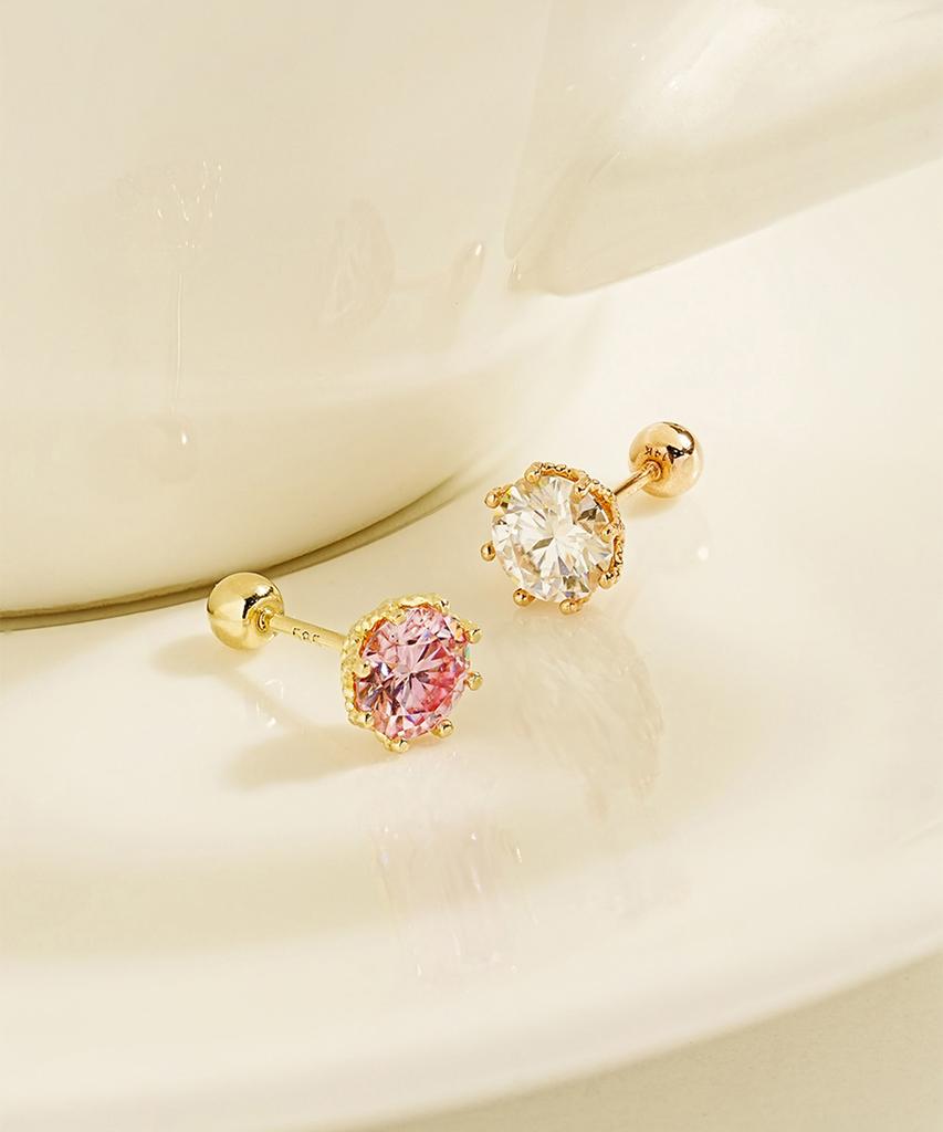 Minimalpiercing 14K Moissanite Diamond Queen Piercing Earrings