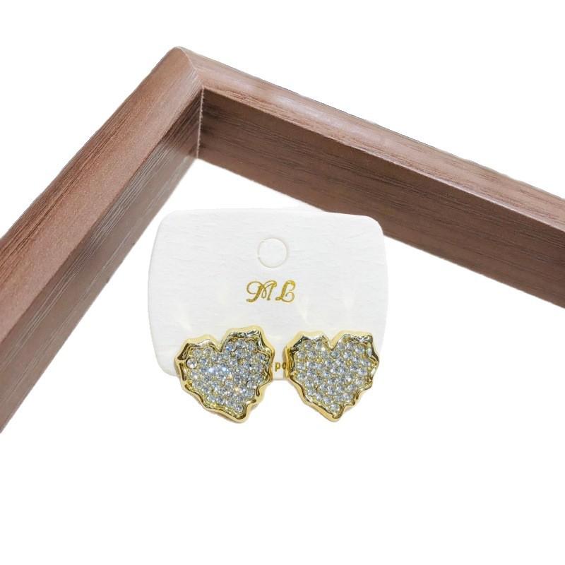 Fashion Exquisite Mini Premium Feel Zircon Earrings Women Jewelry Making Commemorative Gift Heart Shaped Earrings