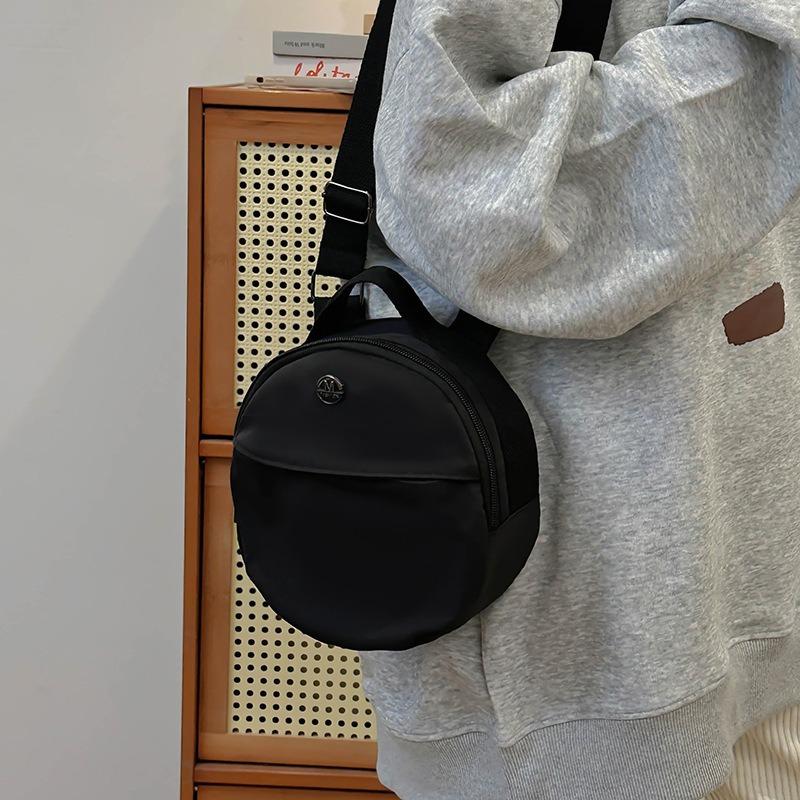 Small Bag Women's New Simple and Fashionable Shoulder Messenger Bag Women's Casual Student Bag Foreign Style Small Round Bag