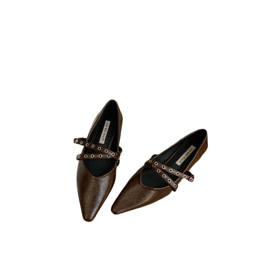 French Single Shoes 2025 New Versatile Pointed Shallow Rivets Cross Strap Flat Heel Mary Jane Shoes