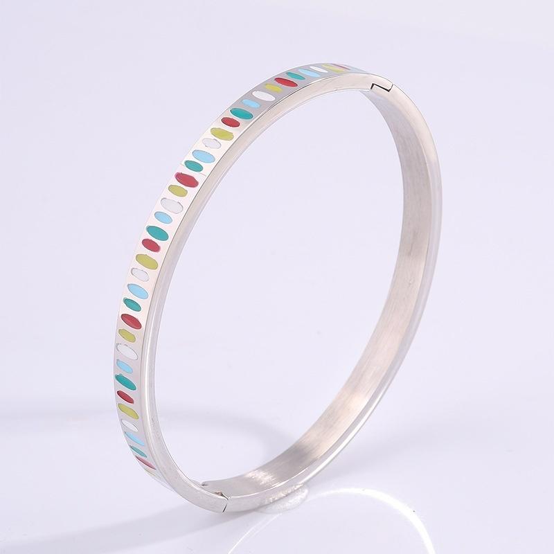 18K Gold-Plated Titanium Steel Bracelet Love Cloud Irregular Oil-Drop Bracelet for Women Fashion High-End Birthday Jewelry Gift