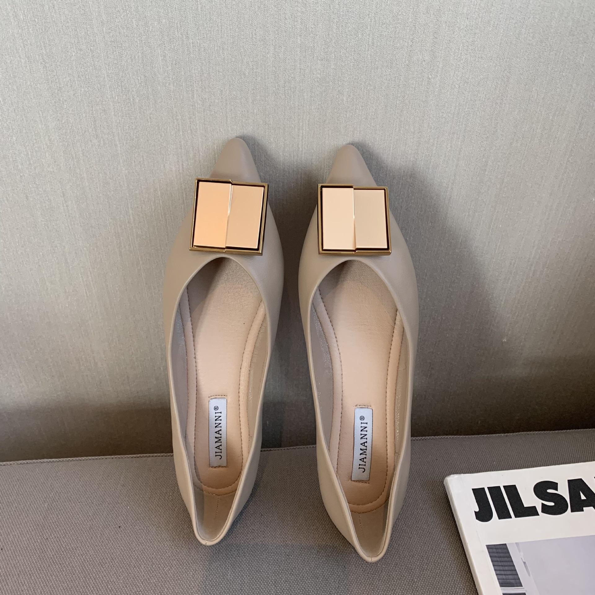 

Бренд Металлические Туфли с Пряжкой Женские Однотонные Кожаные Туфли 2024 Весна Женские Балетки с Острым Носком Плоская Подошва Рабочие Мокасины Девочки Лолита 5 хаки