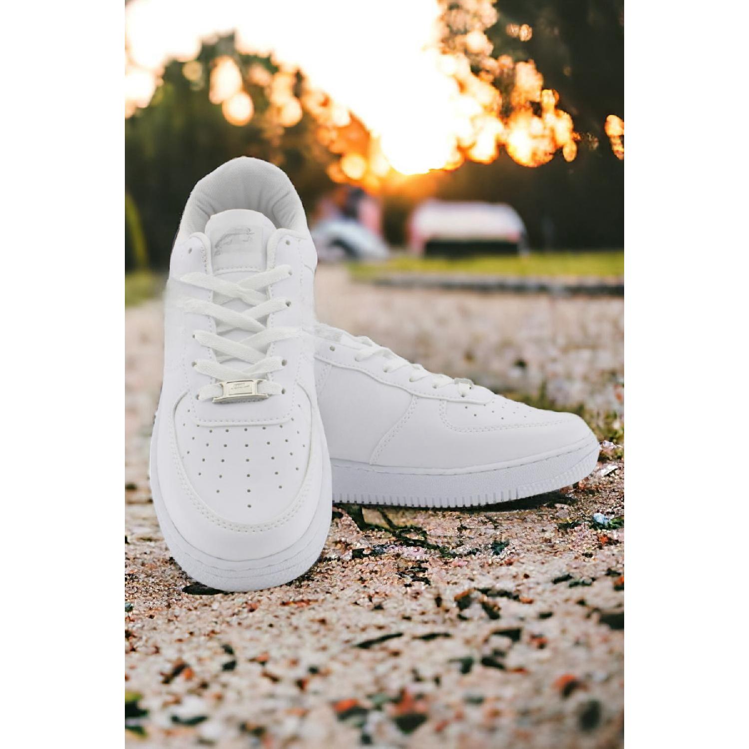 

Unisex White-black Air Sneaker Daily Force Sport Shoes 36 чорний