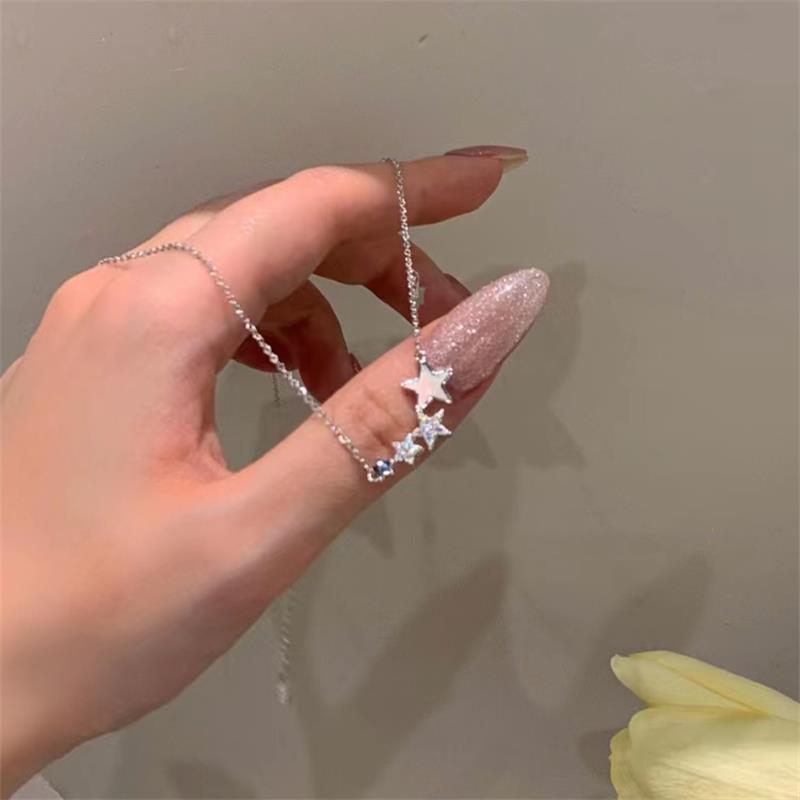 Romantic Starry River Necklace: Women's Luxury Star Pendant with Cool, Minimalist Style