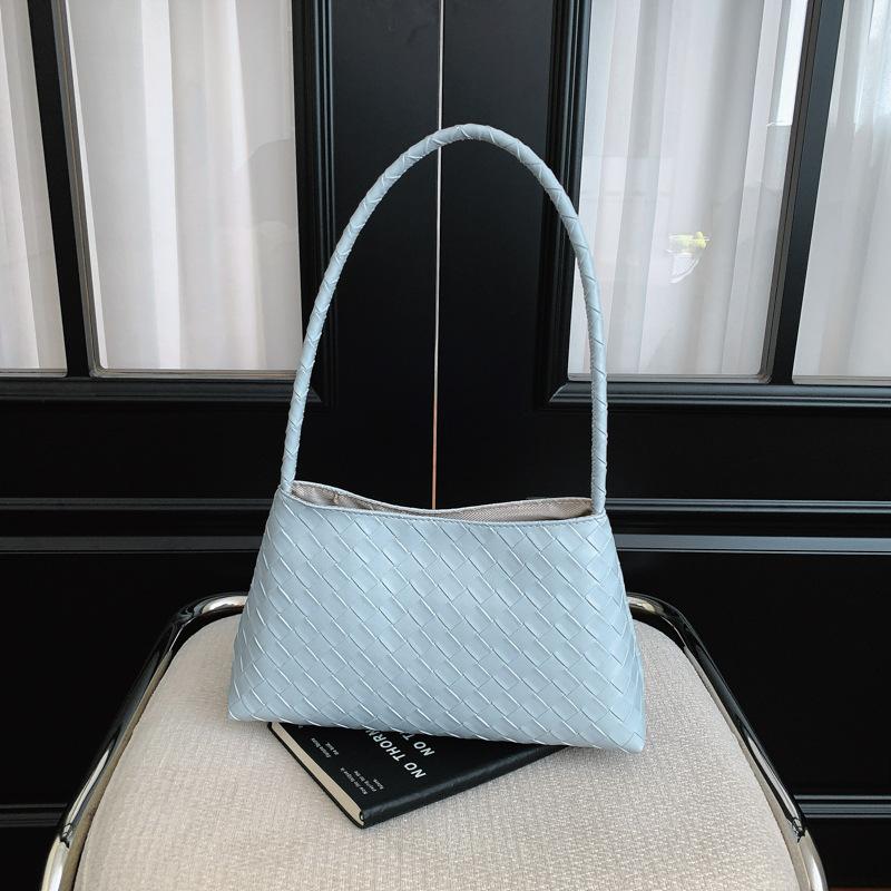 Fashionable and Simple Design, Stylish and Casual Single Shoulder Crossbody Bag, Handbag in Small Square Shape