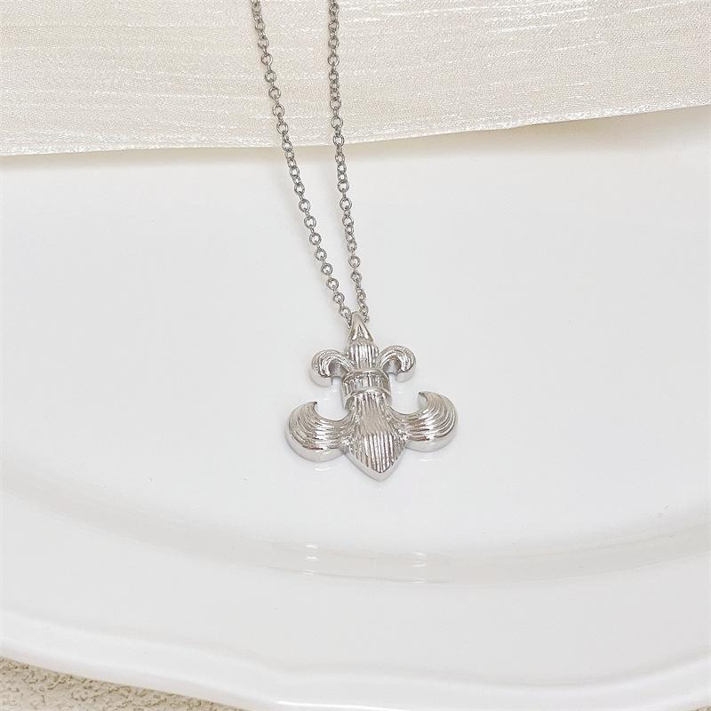 [Gioielli Qi Bicolore] Collana Iris Medievale Seta Spazzolata Retrò Personalità di Nicchia Lusso Leggero Senso di Alta Gamma Catena per Clavicola Donna