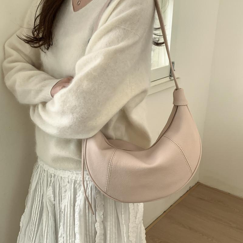 IELGY Ladies Messenger Bag Large Capacity Fashion Retro Spring Shoulder Dumpling Bag