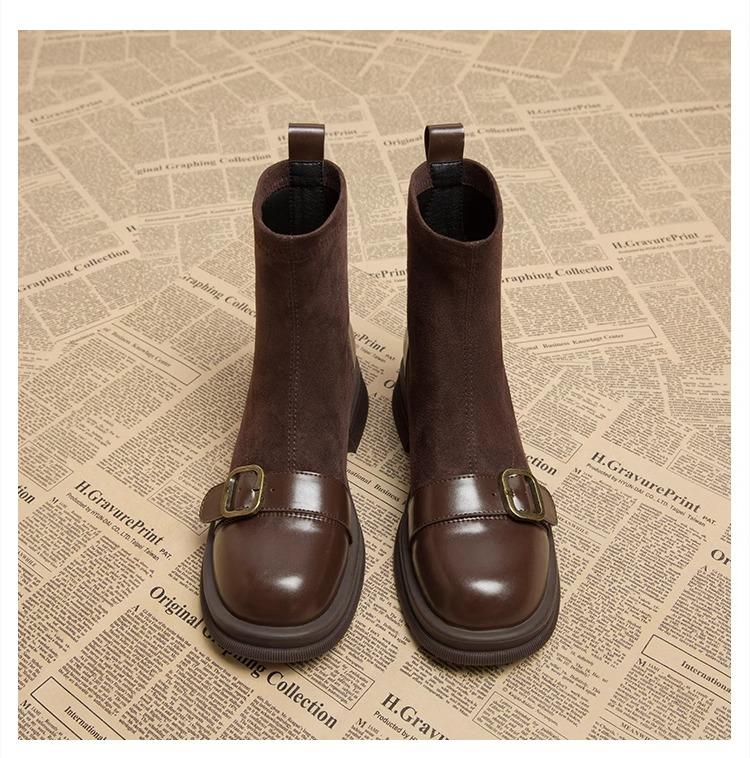 

Ретро узкие ботинки коричневые носки ботинки женские 2025 популярные осень и зима зарубежный стиль маленькие короткие ботинки маленькие ботильоны 36 коричневый